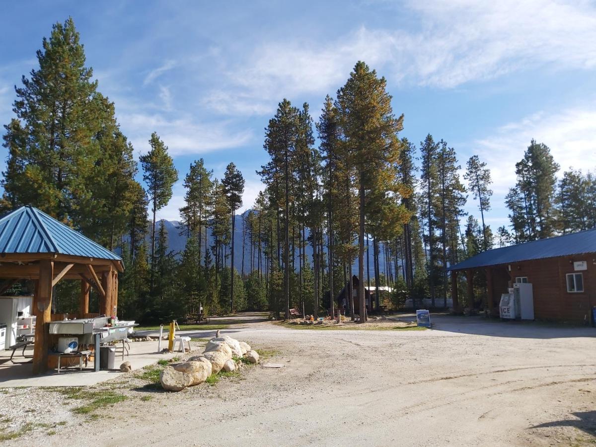 Blue River Cabins & Campgrounds Экстерьер фото