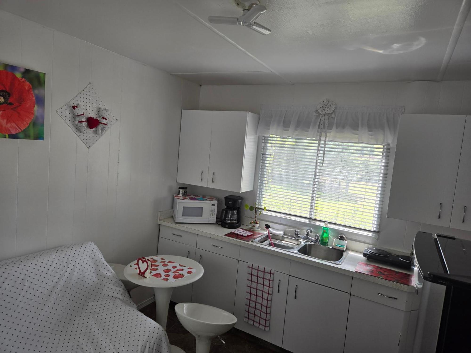 Blue River Cabins & Campgrounds Экстерьер фото